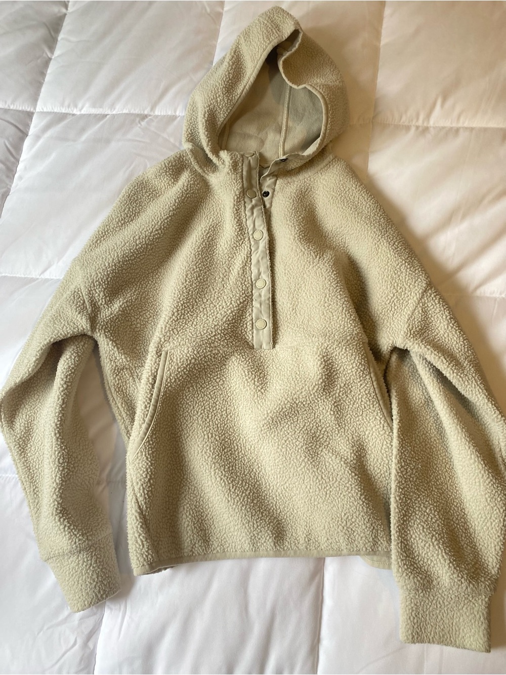 Kyodan Cream Sherpa Hooded Pullover